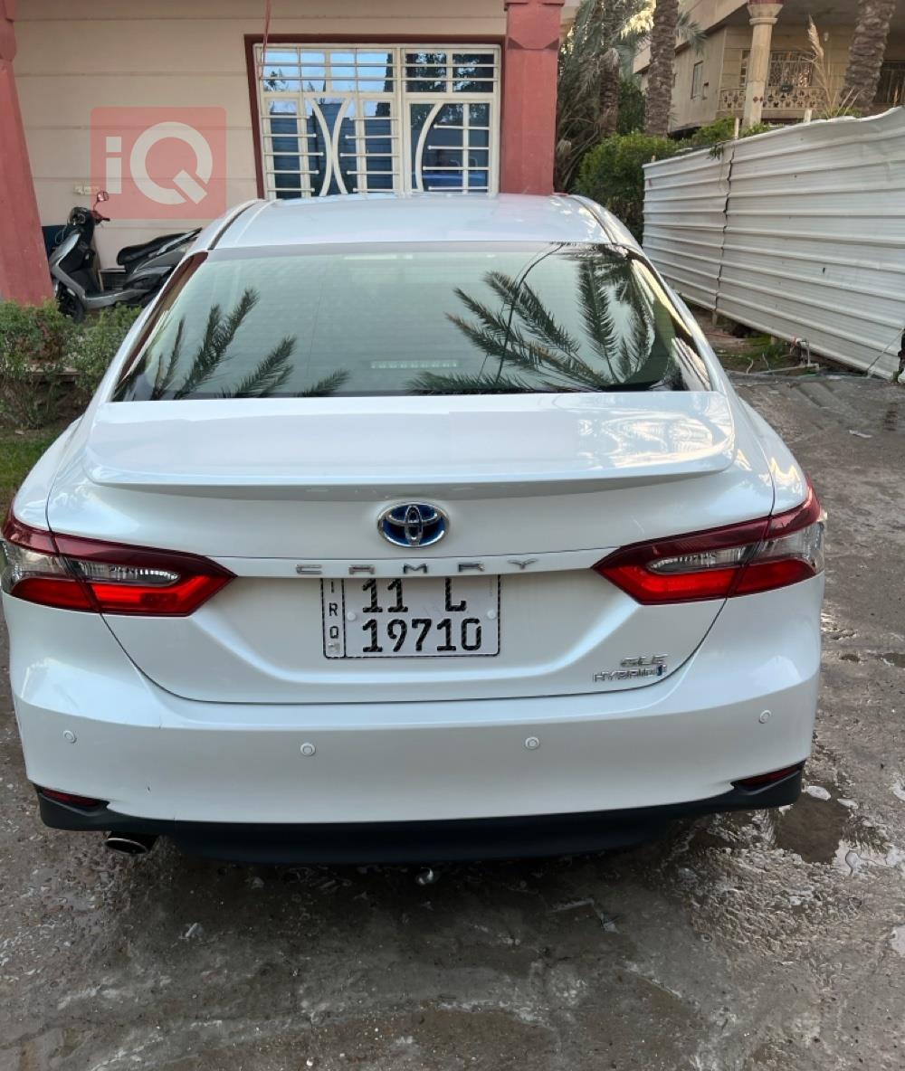 تۆیۆتا کامری